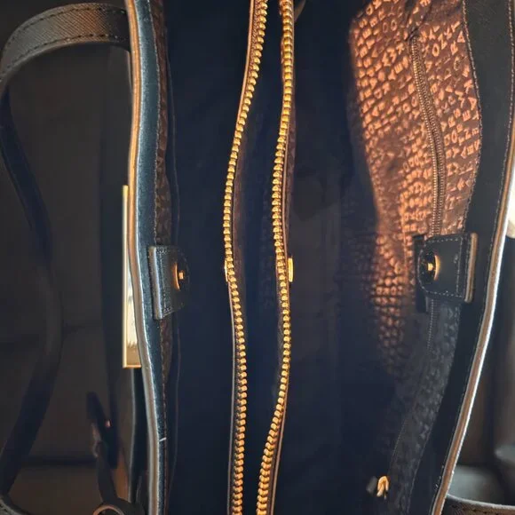 kate spade NEW YORK Maiden Way Saffiano Clarke , Black Handbag - Picture 4 of 8